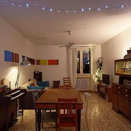 Appartamento Grande Attico Nel Centro Di Bologna