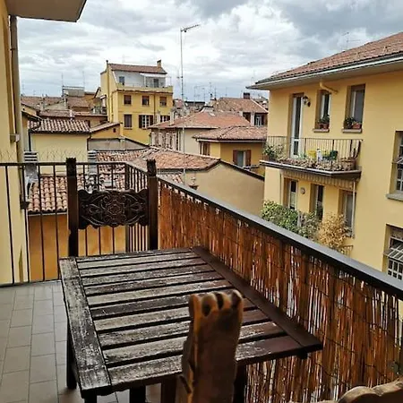 Grande Attico Nel Centro Di Appartamento Bologna